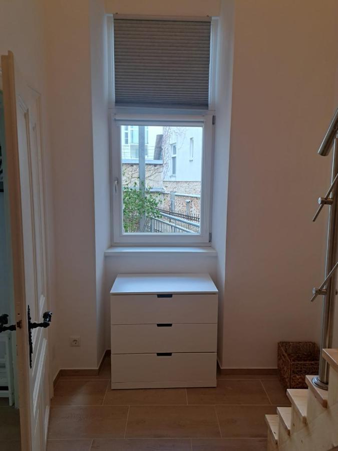 דירות וינה Ruhige Art-Garconniere Mit Balkon מראה חיצוני תמונה